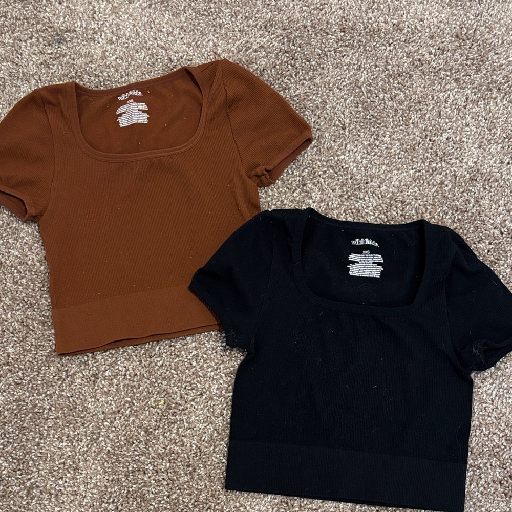 Set of 2 Women’s Crop Tops